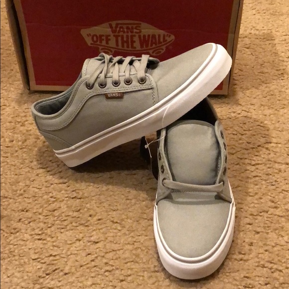 vans chukka low canvas